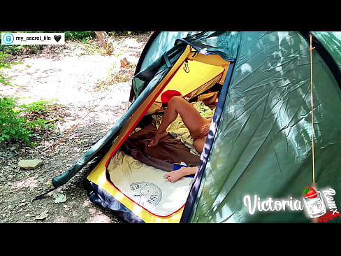 ❤️ Difilmkan di kamera Pria brengsek yang bersemangat dari Orang Asing di dalam tenda porno indah di id.friendmap.top ️❤